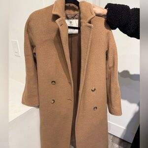 Aritiza Slouch Coat, size 1